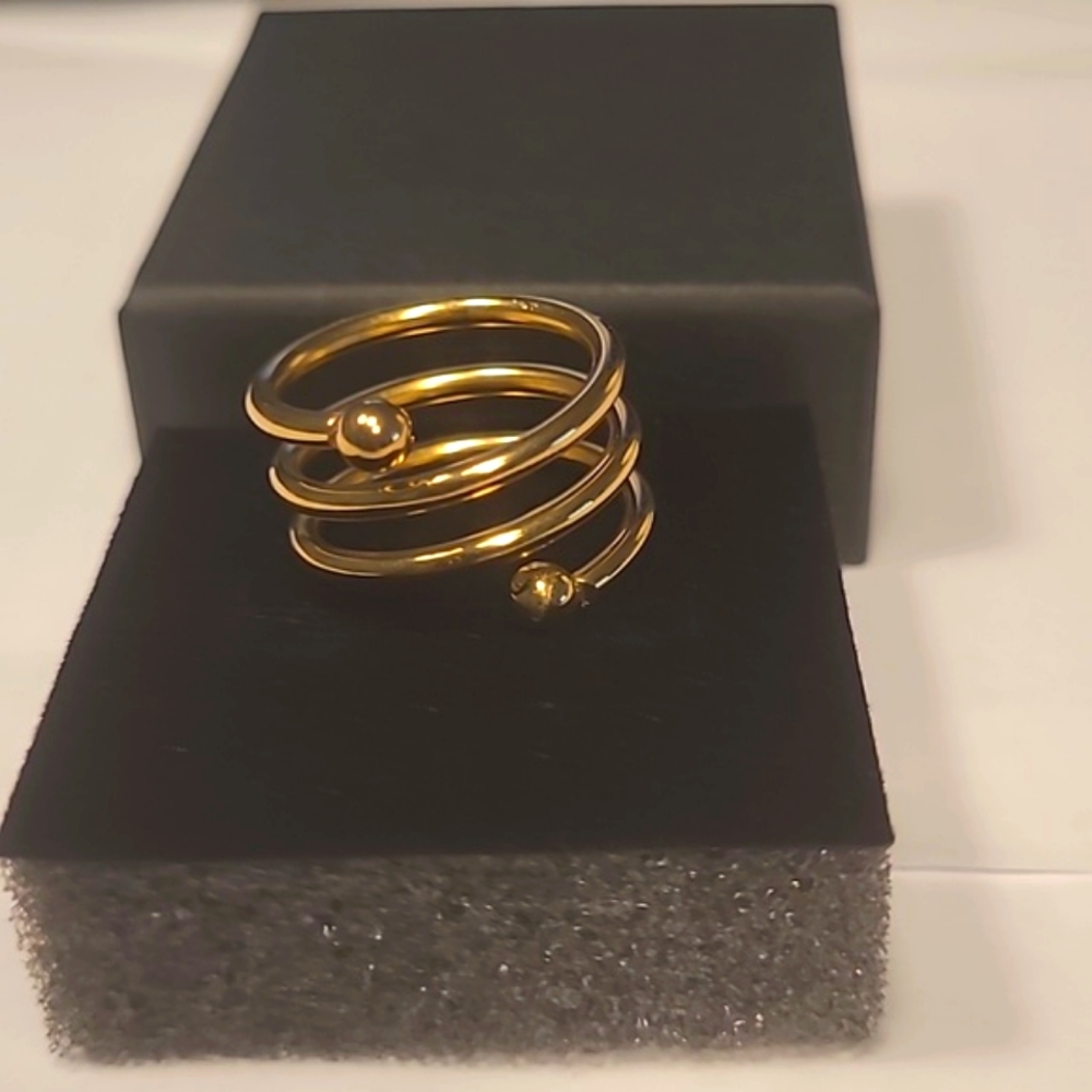 Gold plt. Ring